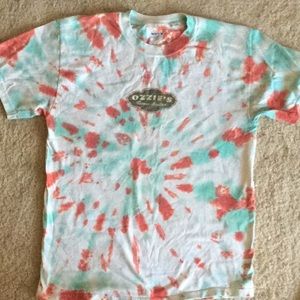 Tie-dye Ozzie’s shirt